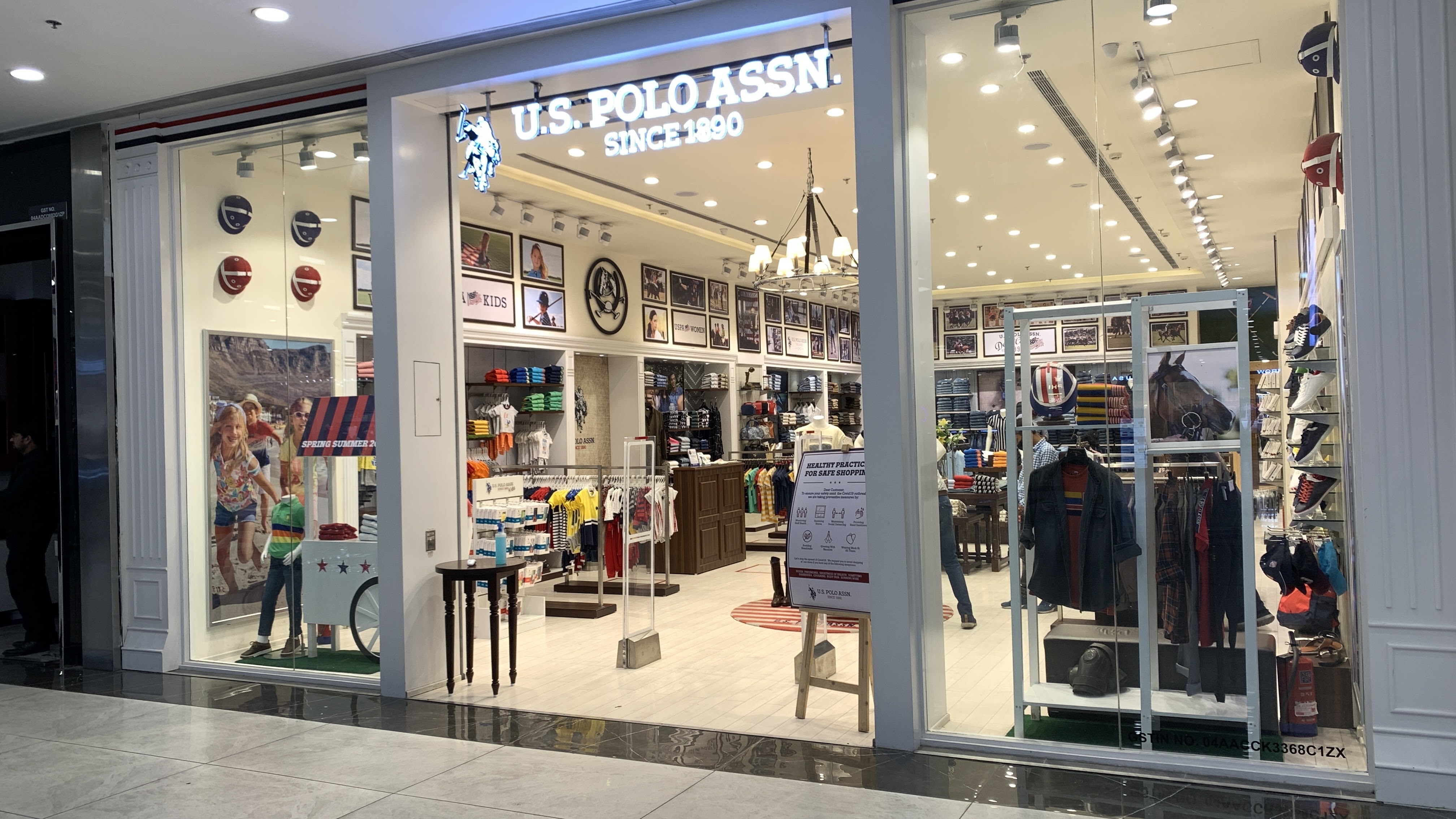 Premium Clothing Store